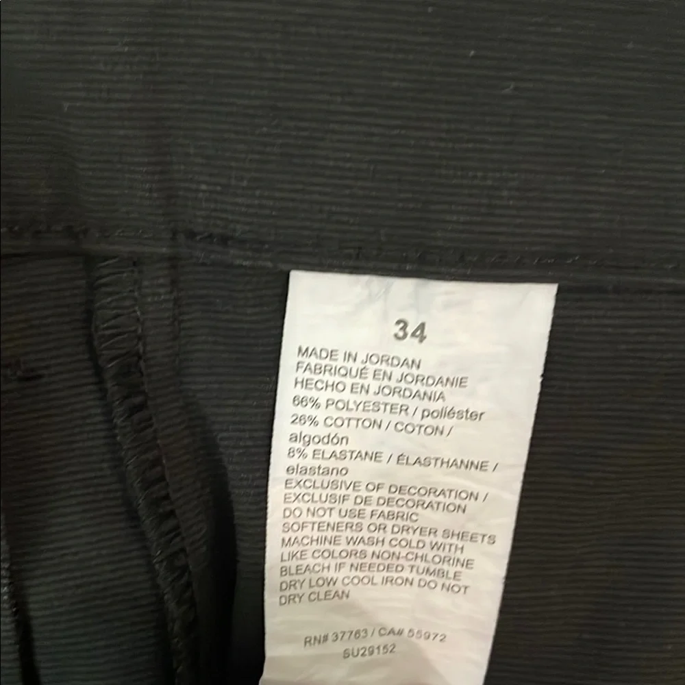 Callaway Black Flat Front Tailored Shorts - Picture 5 of 8